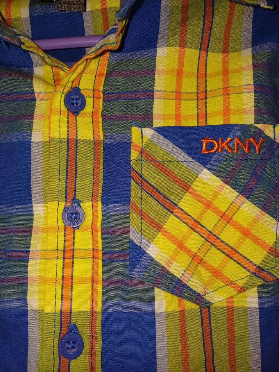 Camisa Xadrez DKNY Infantil semi-nova  - Foto 4