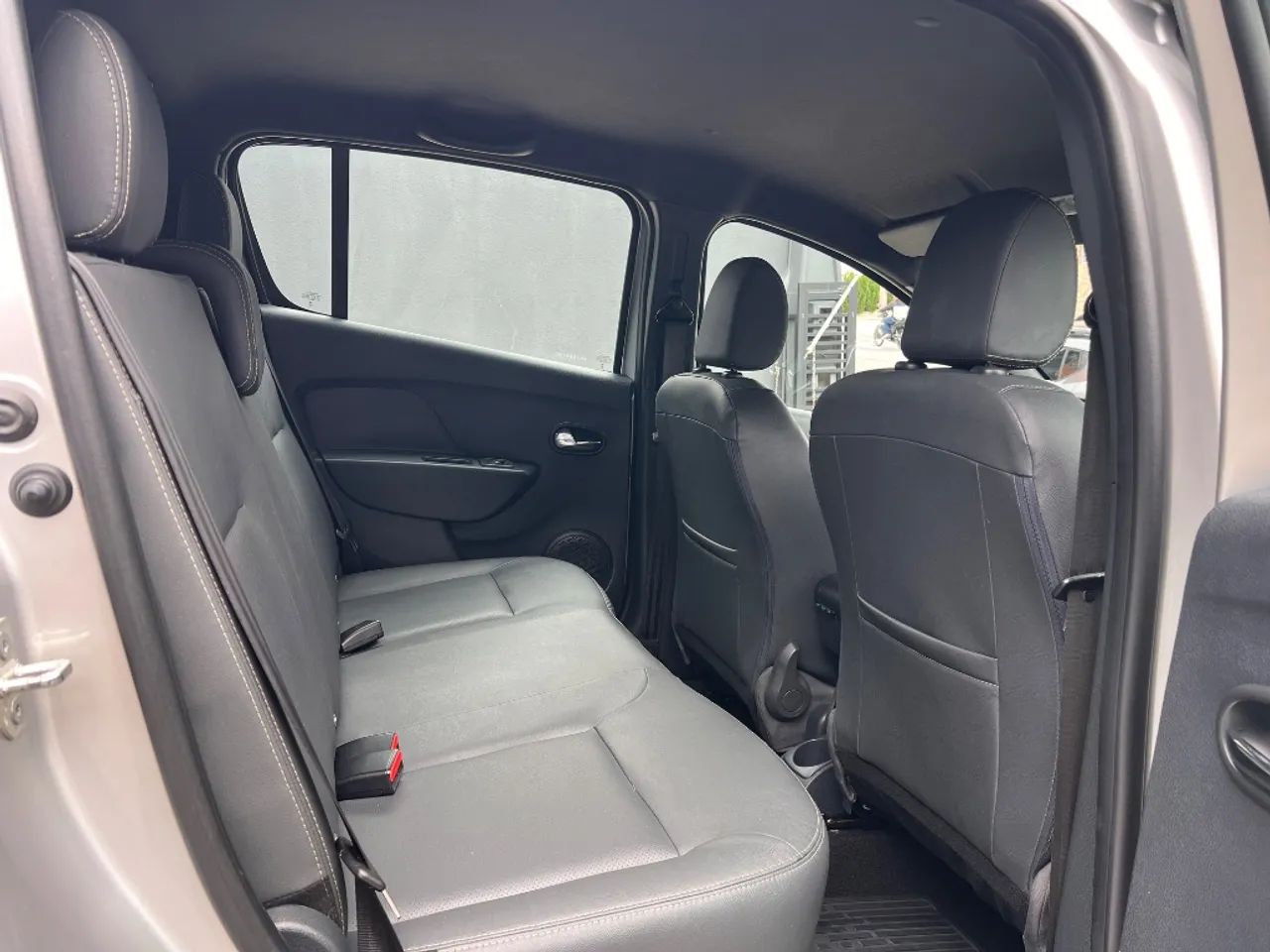 Renault Stepway Iconic Flex 1.6 16V Aut. 2024 - Foto 5