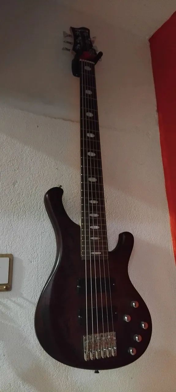 Baixo strinberg  - Foto 3