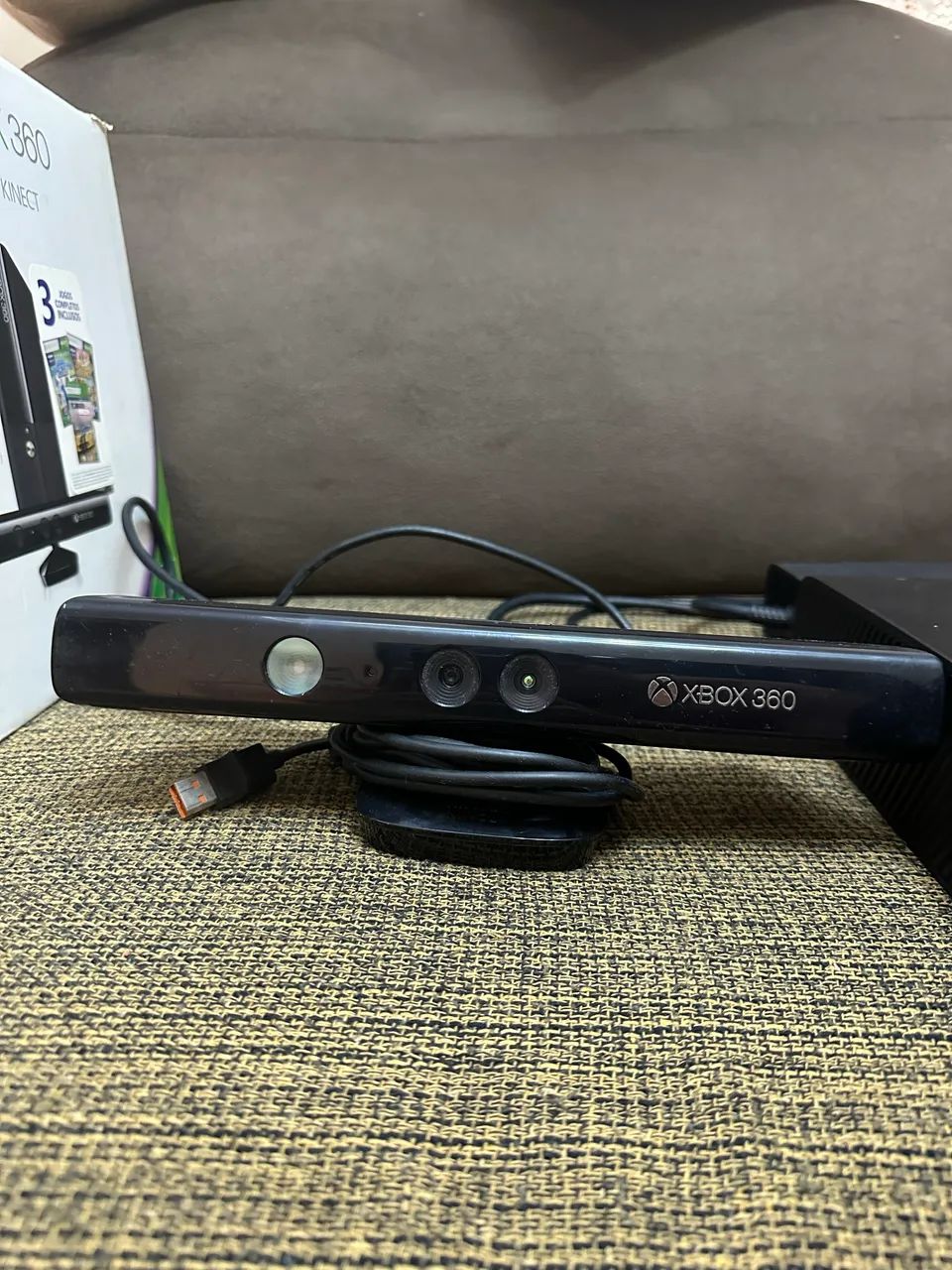 XBOX 360 SLIM+ KINECT +JOGOS - Foto 5
