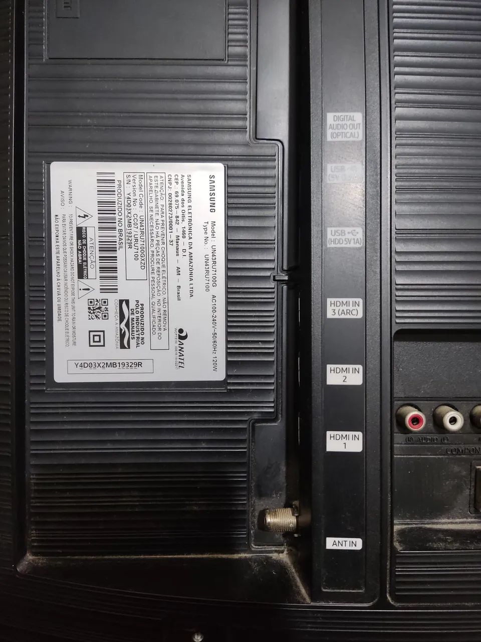 Tv Samsung 43' 4K retirar peças ou arrumar  - Foto 4
