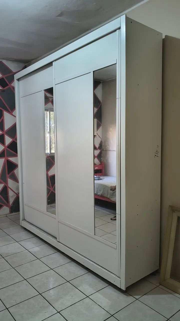 Guarda roupa 