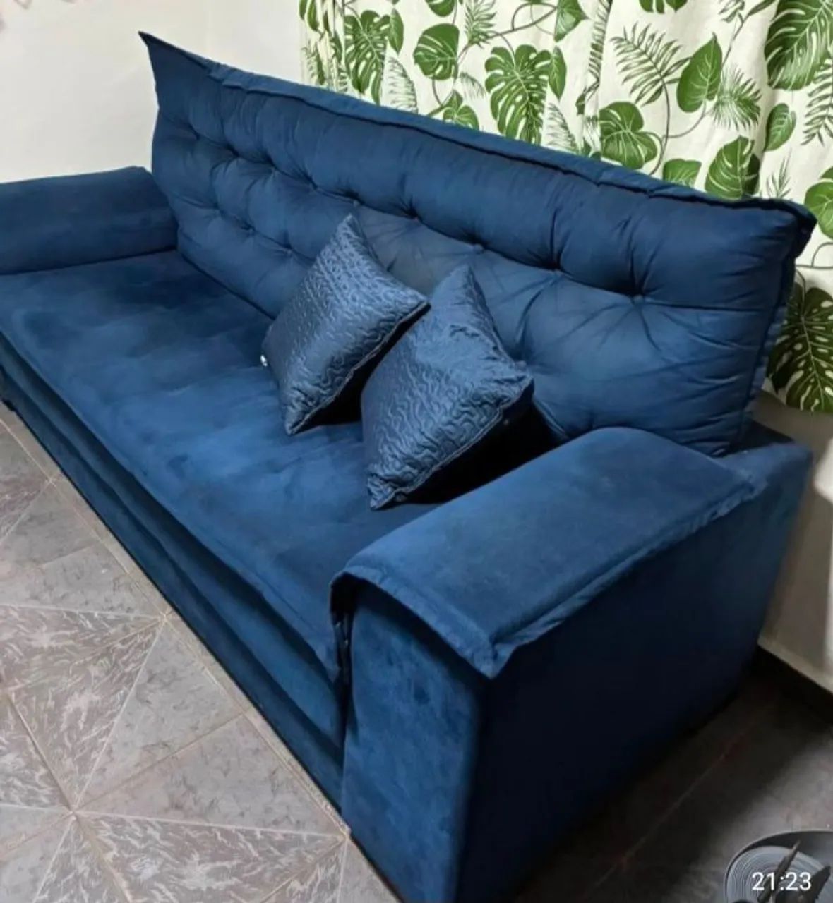 Vendo sofá 3 lugares ótimo estado  - Foto 5