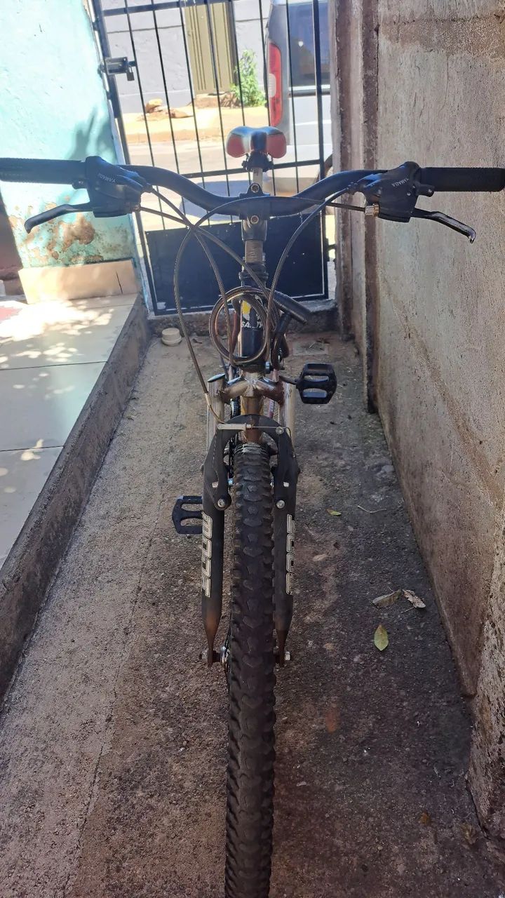 Bicicleta  - Foto 3