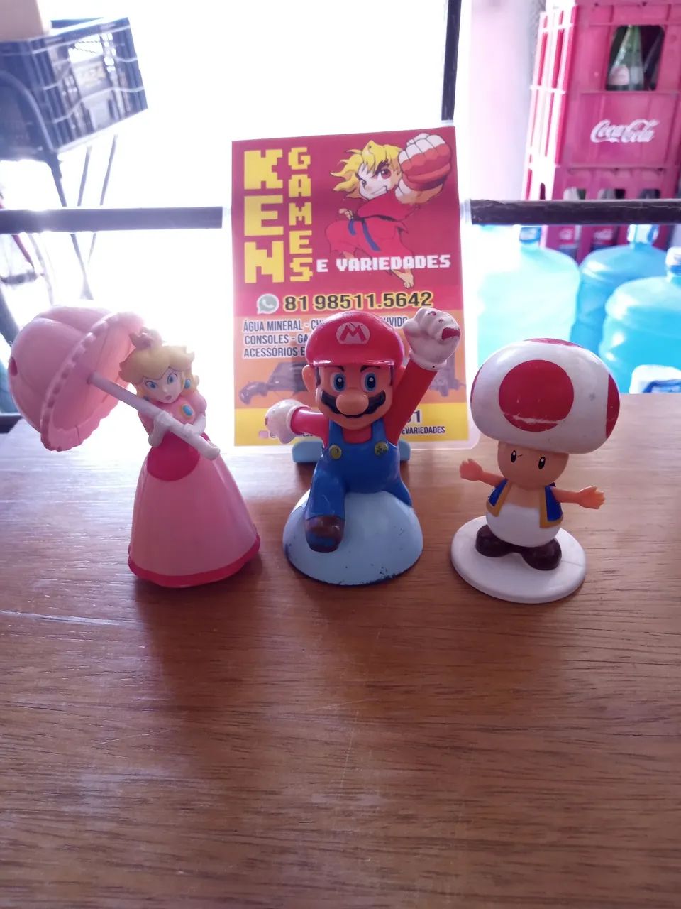 Vendo Lote com 07 bonecos da turma do Super Mario Bros ! - Foto 3