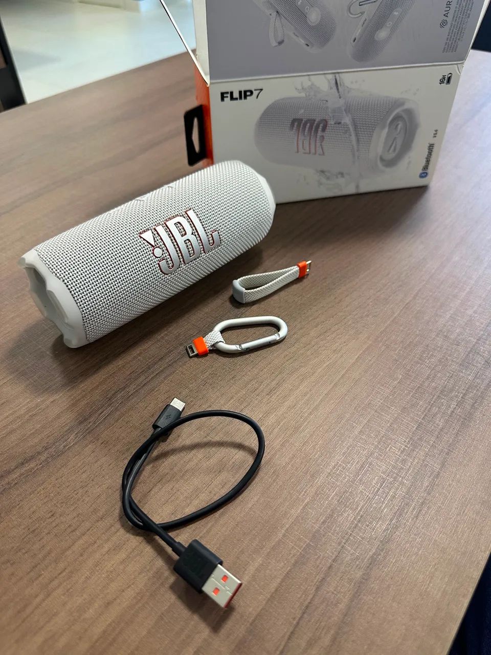 JBL Flip 7