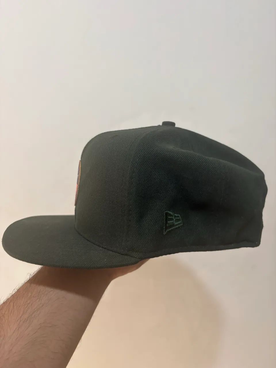 Bon é aba reta, verde escuro  - Foto 2