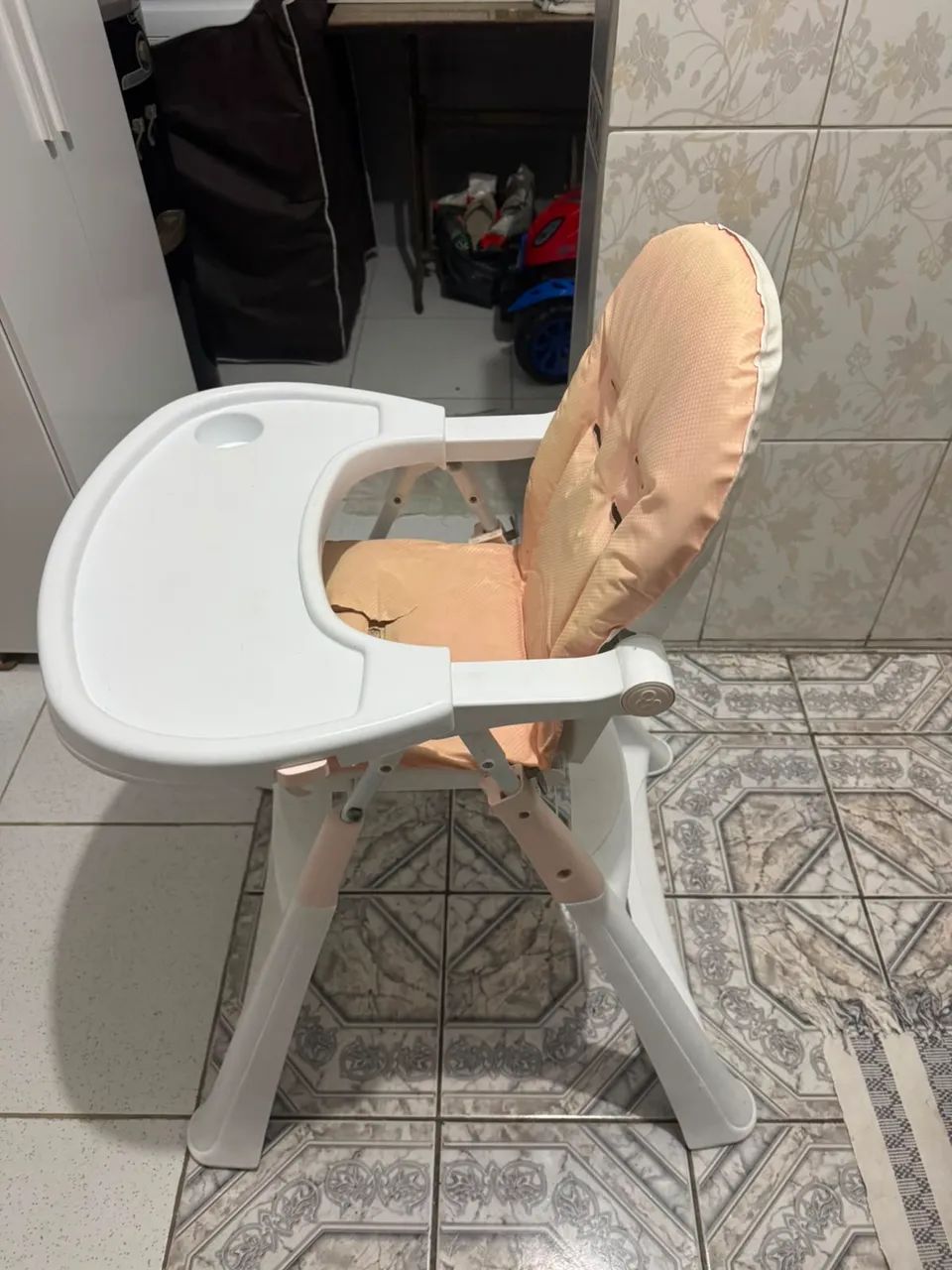 Cadeira de alimentação - Bebê  - Foto 2