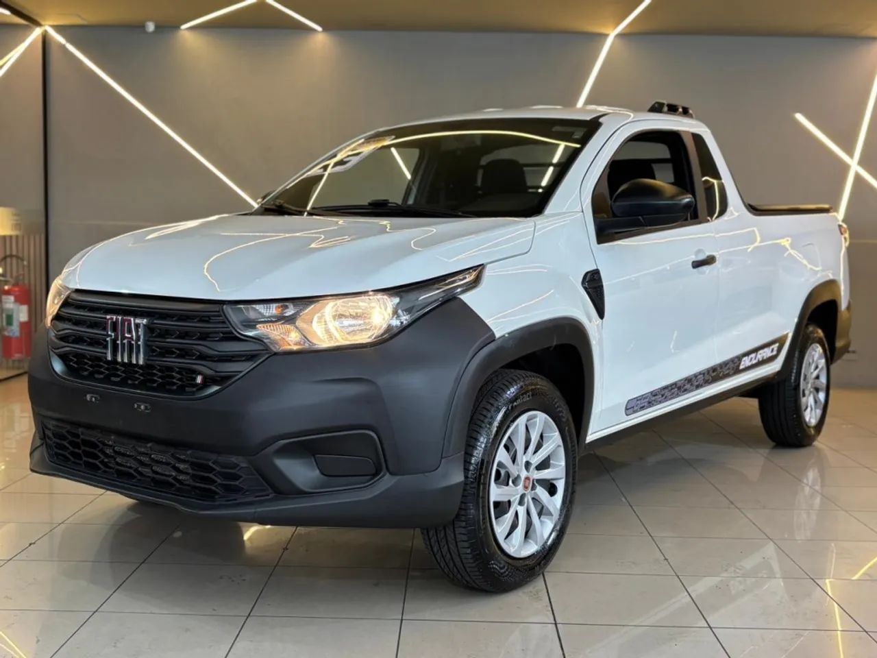 Fiat Strada Endurance 1.4 Flex 8V C 2023 - Foto 2