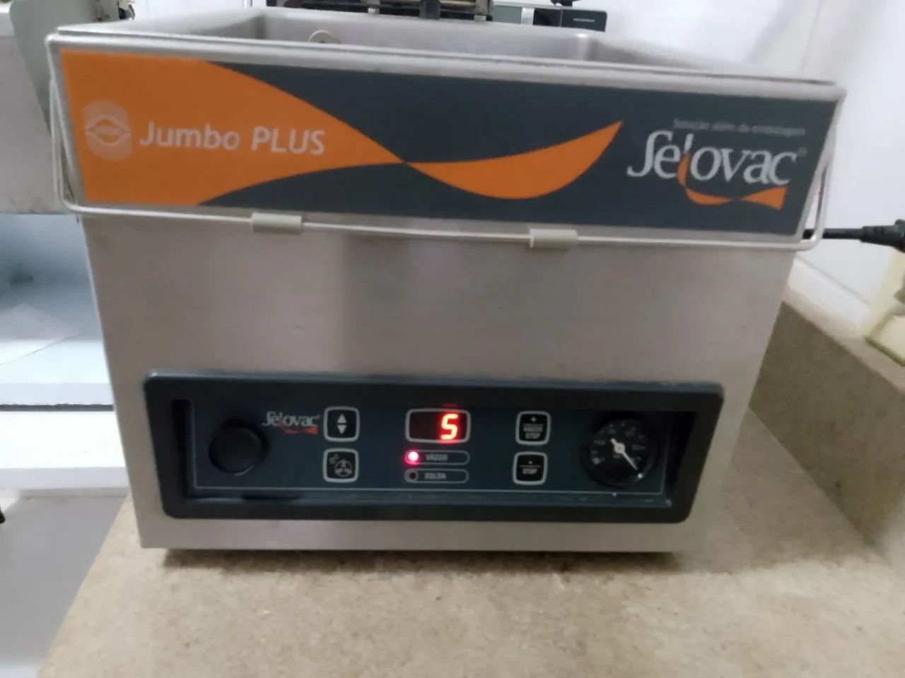 Vendo Máquina Selovac