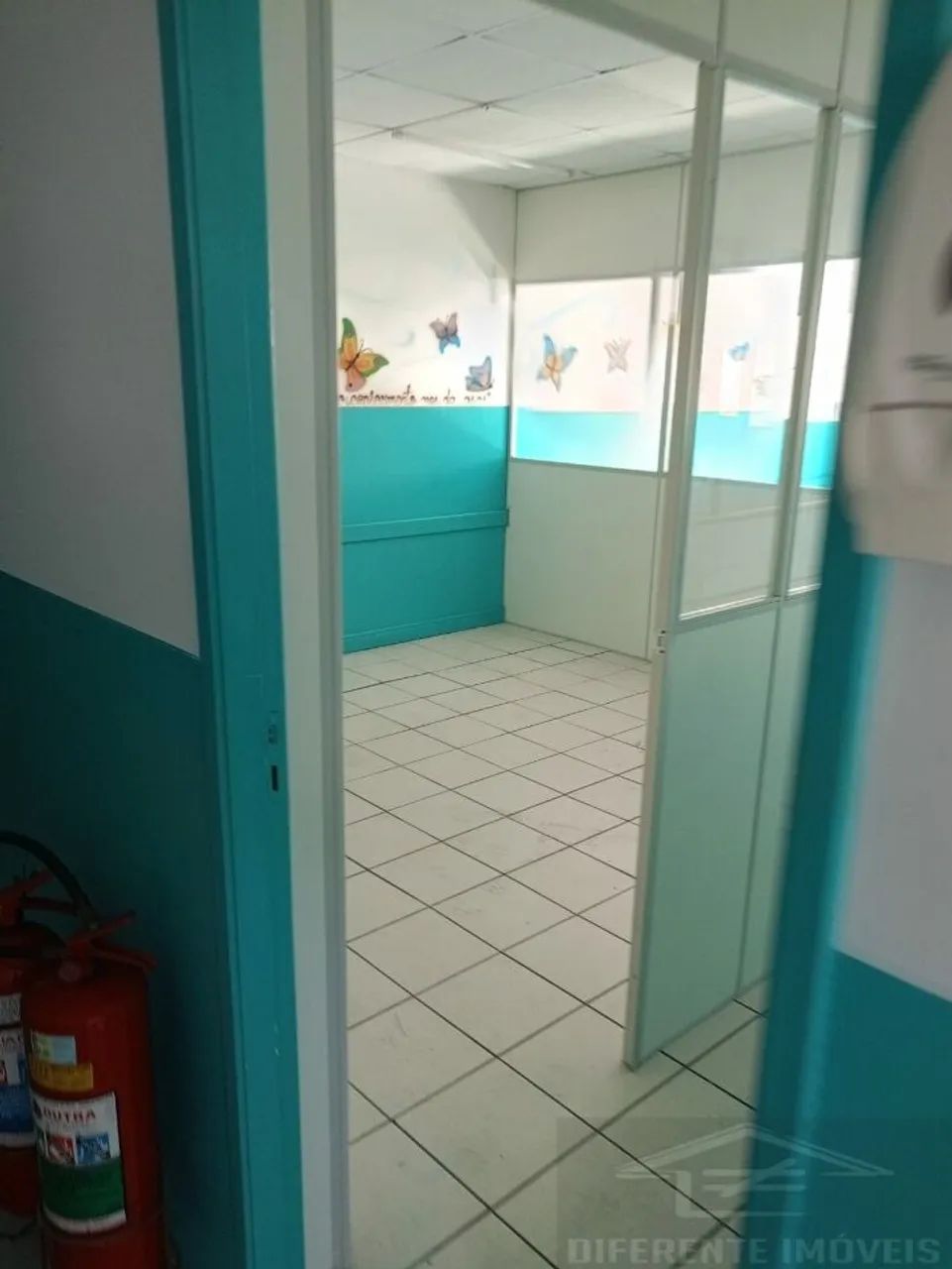 CONJUNTO DE SALA COMERCIAL NO CENTRO DE ITAQUERA 250M² - Foto 2