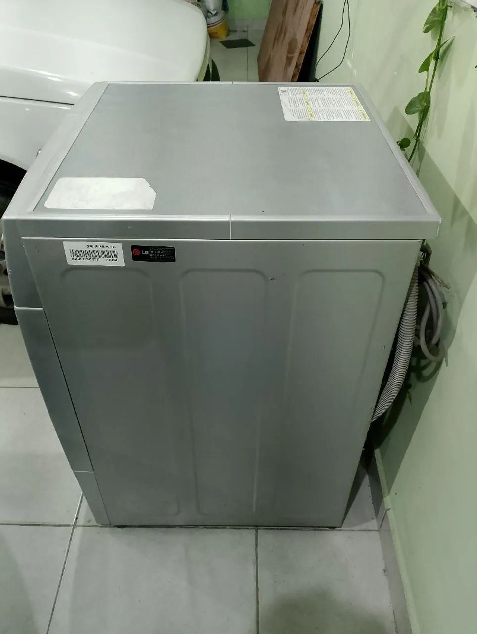 Lava e seca LG 10kg - Foto 4
