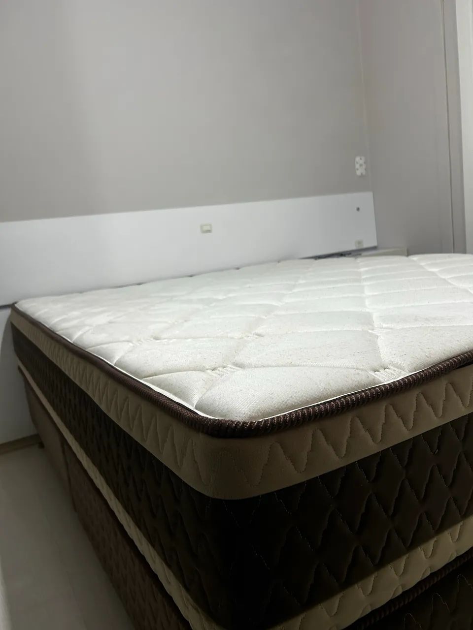 Vende-se cama Queen  - Foto 2