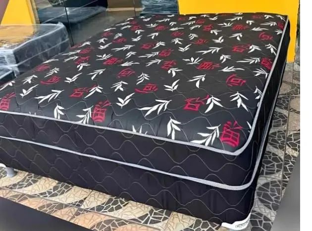 Cama box casal mola mega confortável 