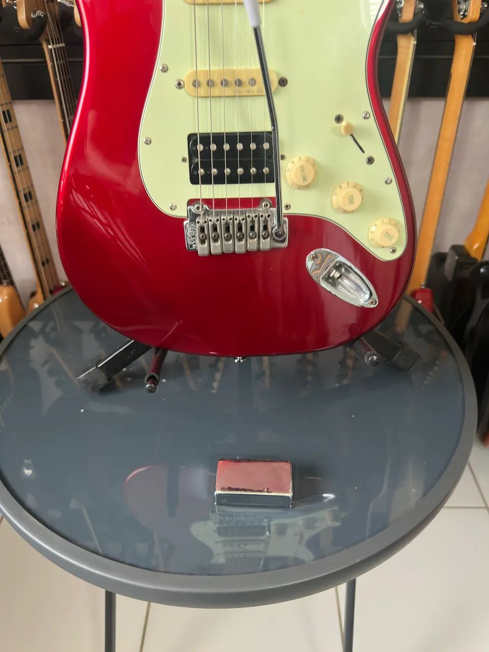 Guitarra Studebaker Skyhawk HSS - Foto 2