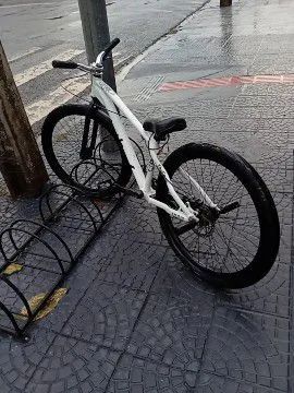 Vendo bicicleta show Du Grau aro 26 - Foto 2