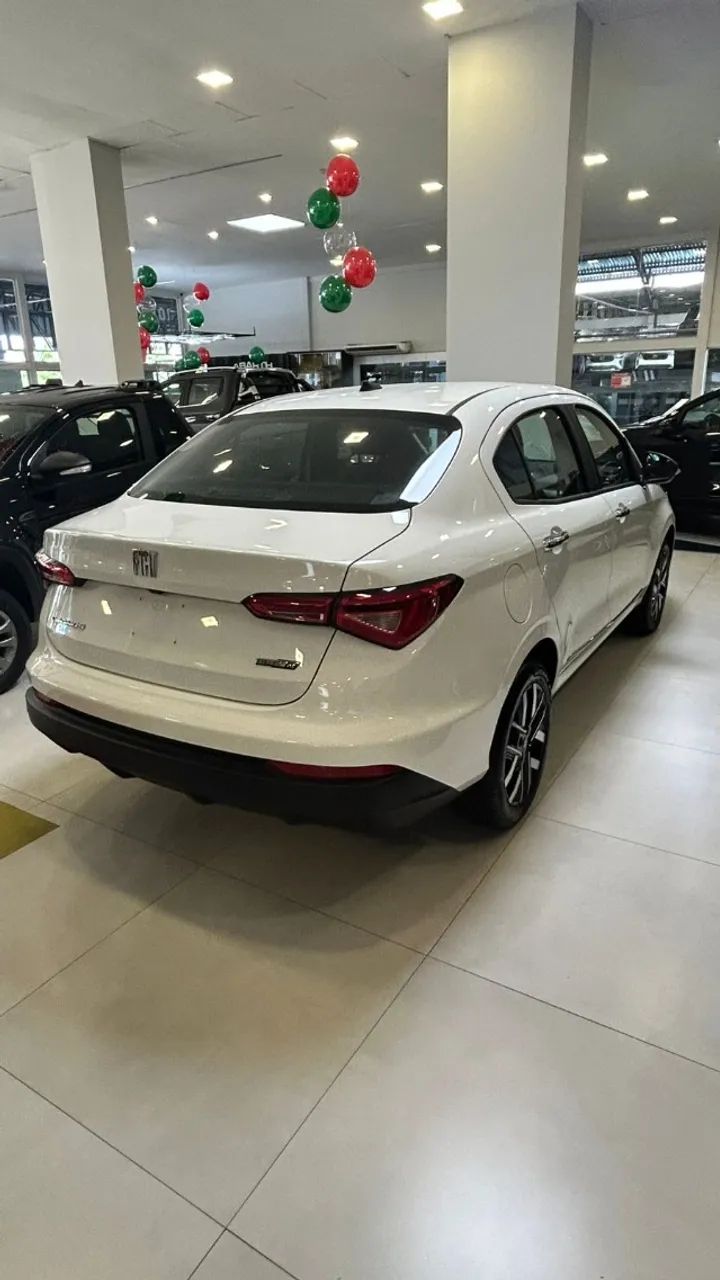 Fiat Cronos Precision 1.3 16V Flex Aut. 2026 - Foto 4