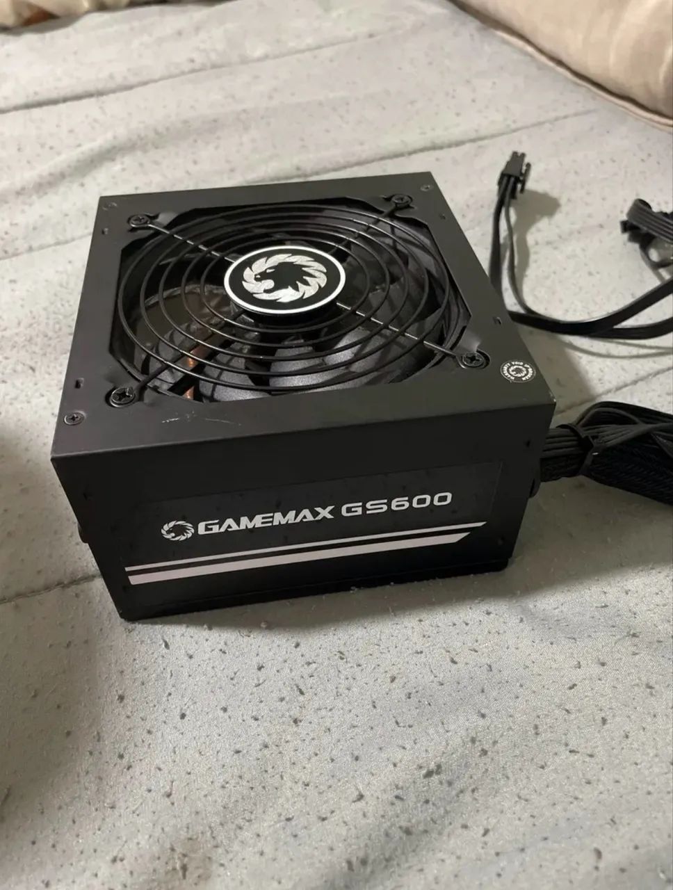 Fonte para PC - GameMax GS600w