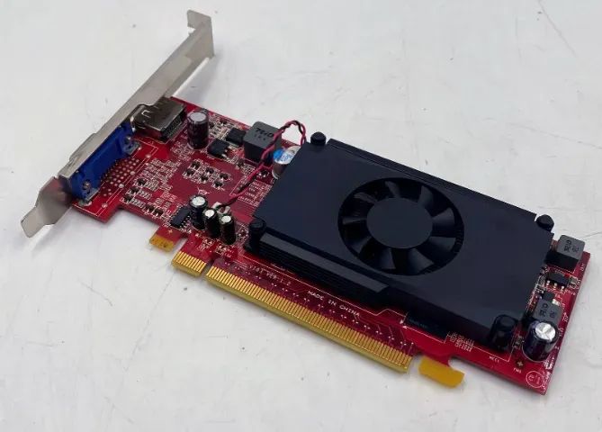 Placa de Vídeo  Radeon  - Foto 3