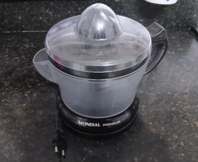 Vende-se Espremedor de Frutas Premium Mondial, 220v, semi-novo! Oportunidade! - Foto 5