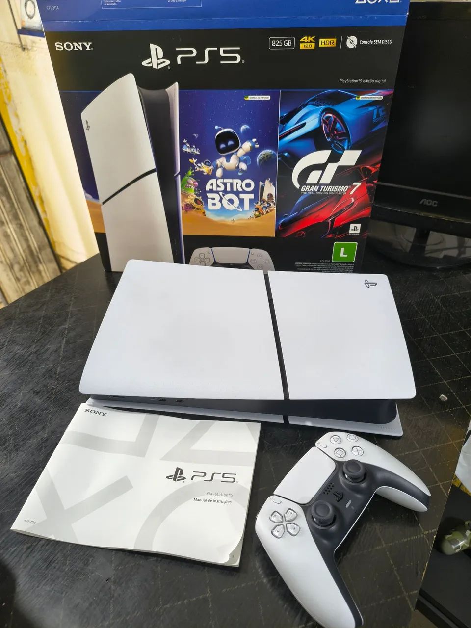 PS5 slim digital 825 GB 