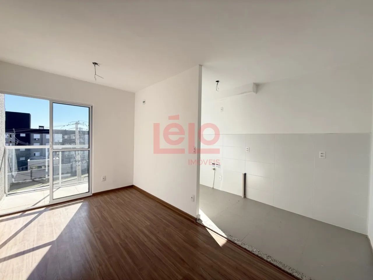 Apartamento Parque Tarumã com Sacada - Foto 2