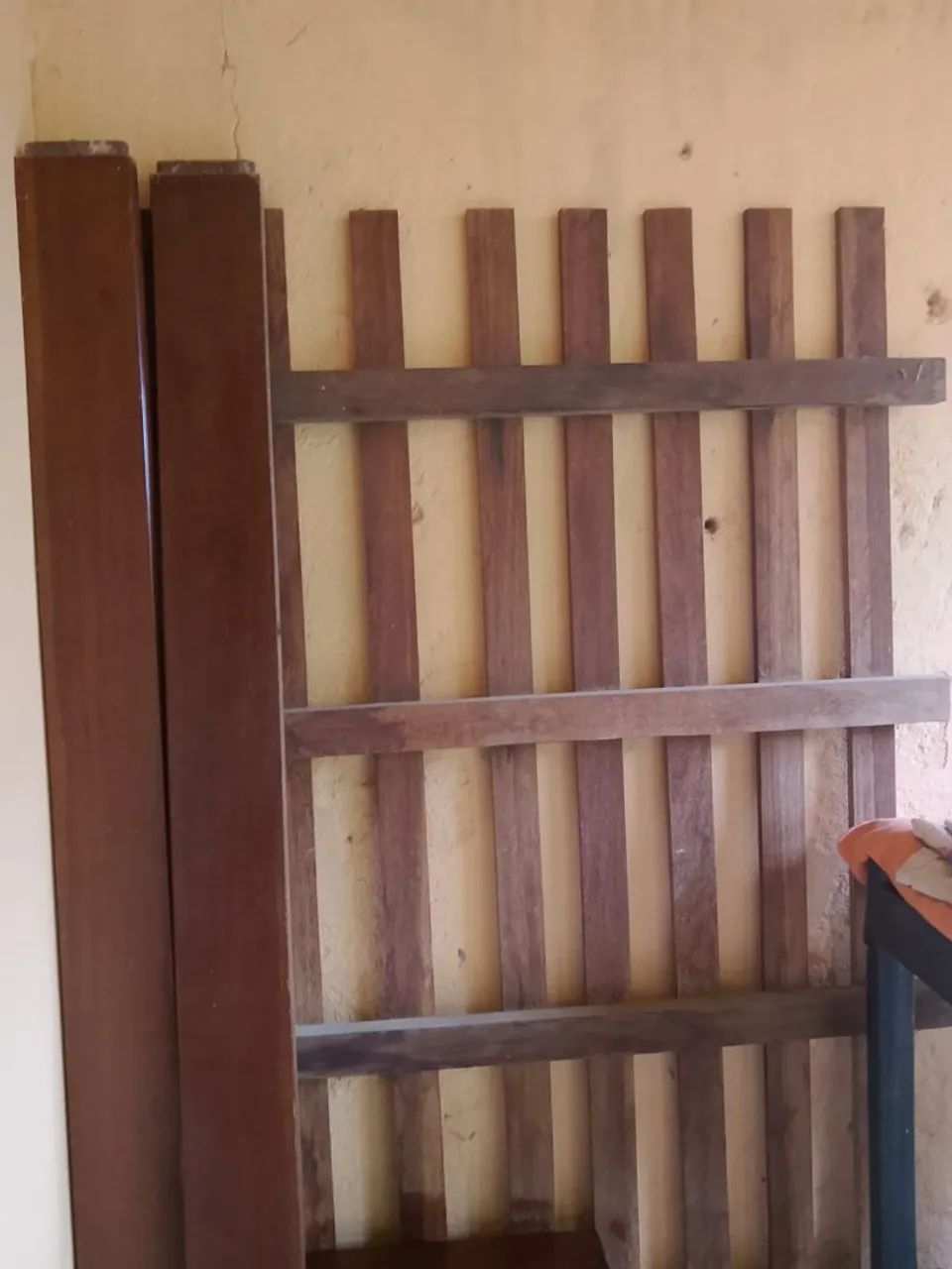 Cama de solteiro seminova em.otimo.estado - Foto 2