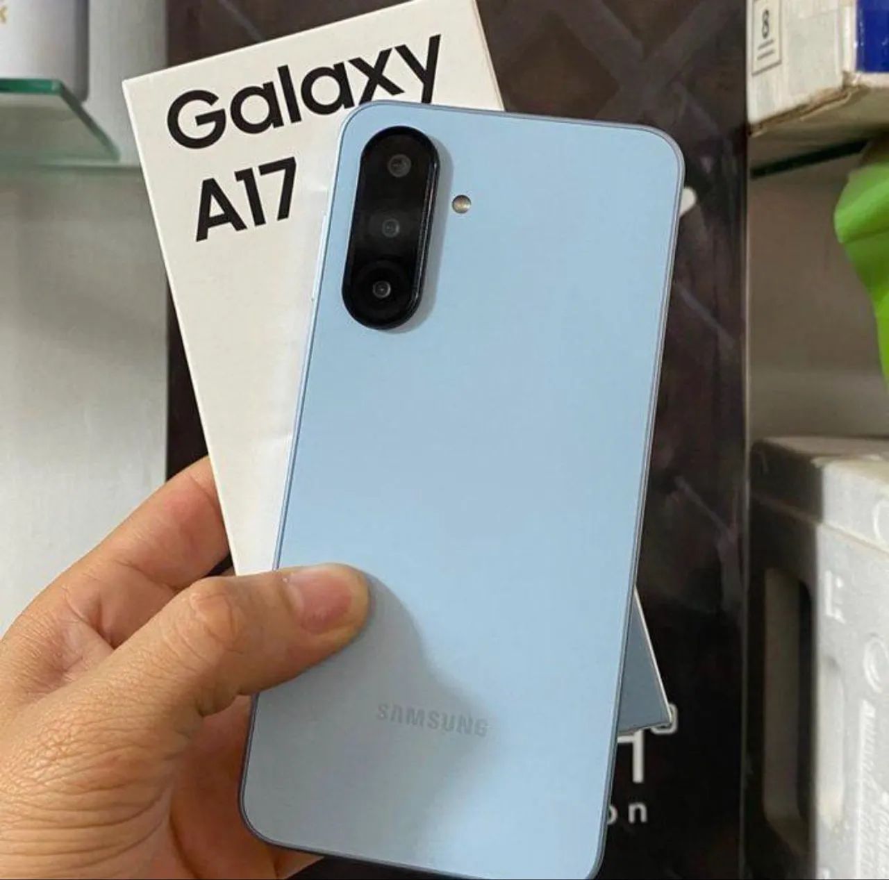 Samsung Galaxy A17