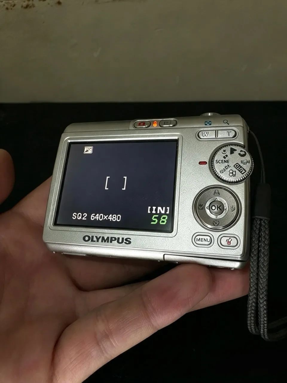 Camera Olympus X-760 6.0 megapixel  - Foto 4