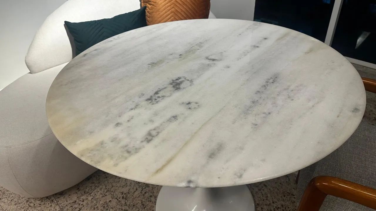 Tampo de mármore branco mesa saarinen  - Foto 5