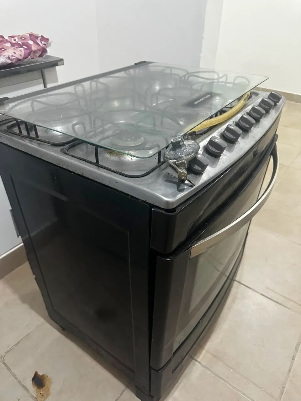 FOGÃO BRASTEMP E CAMA 