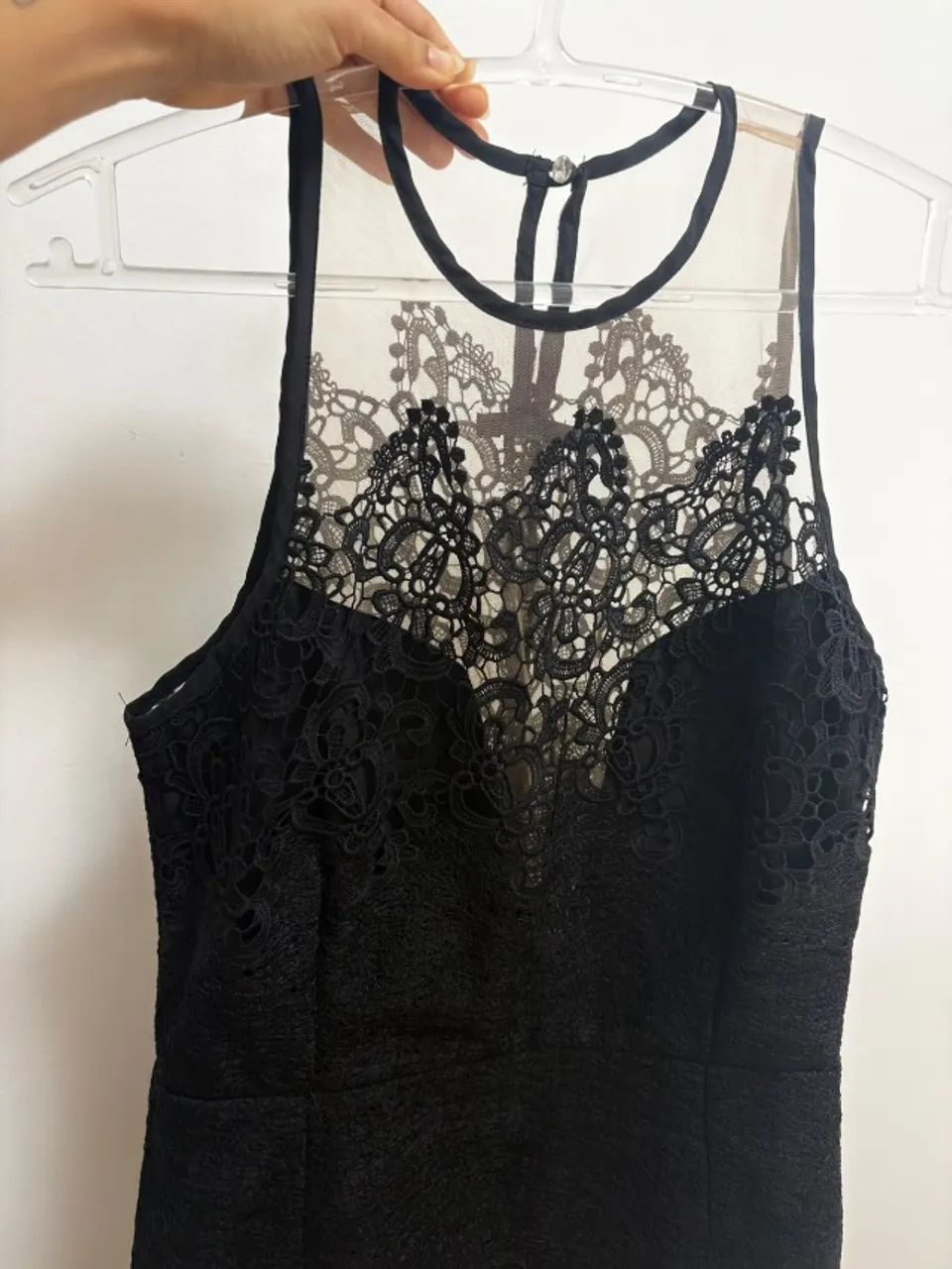Vestido de renda preto