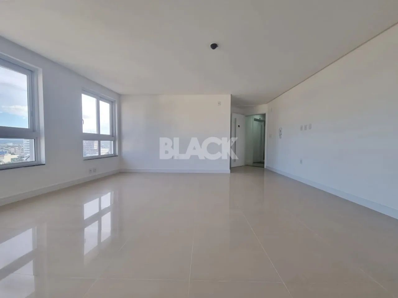 Sala comercial no Centro Torres RS - Foto 4