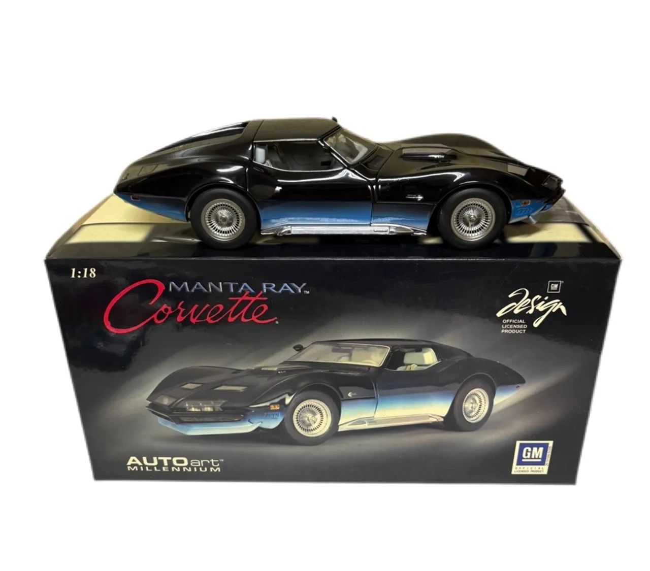 オートアート1/18 コルベット MANTA RAY'68 BLUE Miniatura Chevrolet Corvette Manta Ray 1968 - AUTOart 1:18