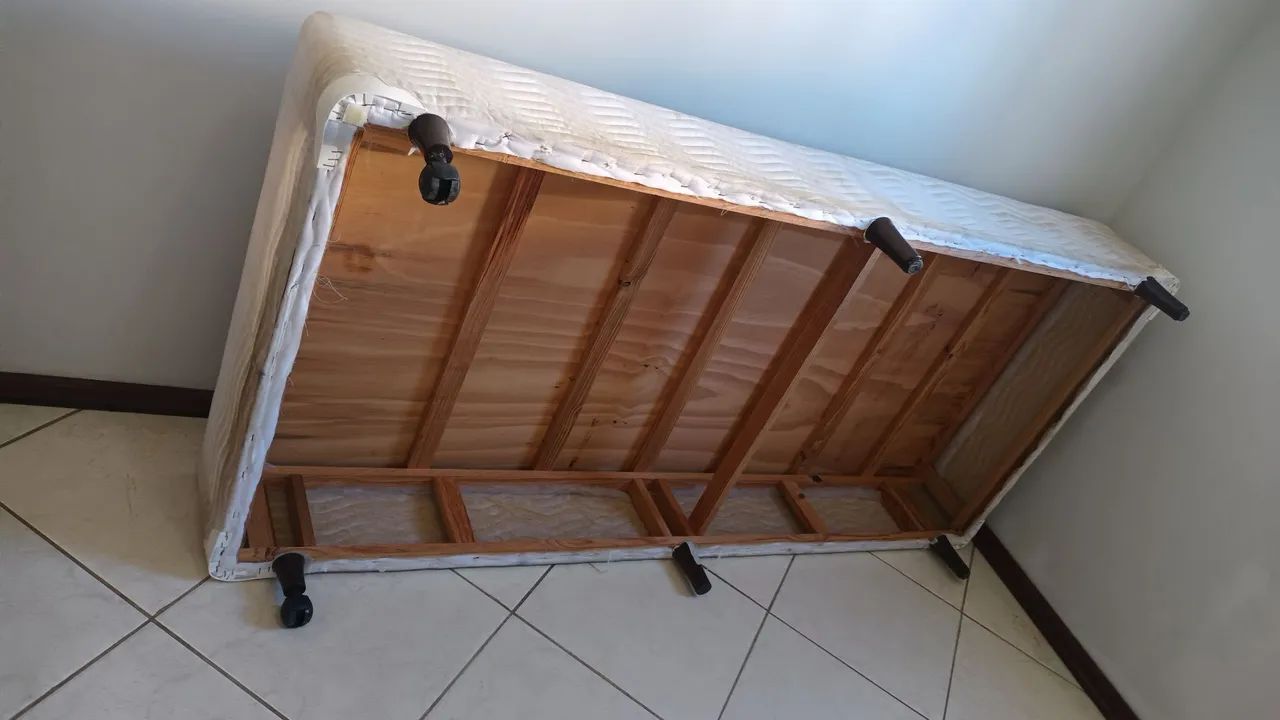 Cama Box Solteiro usado $280 - Foto 4