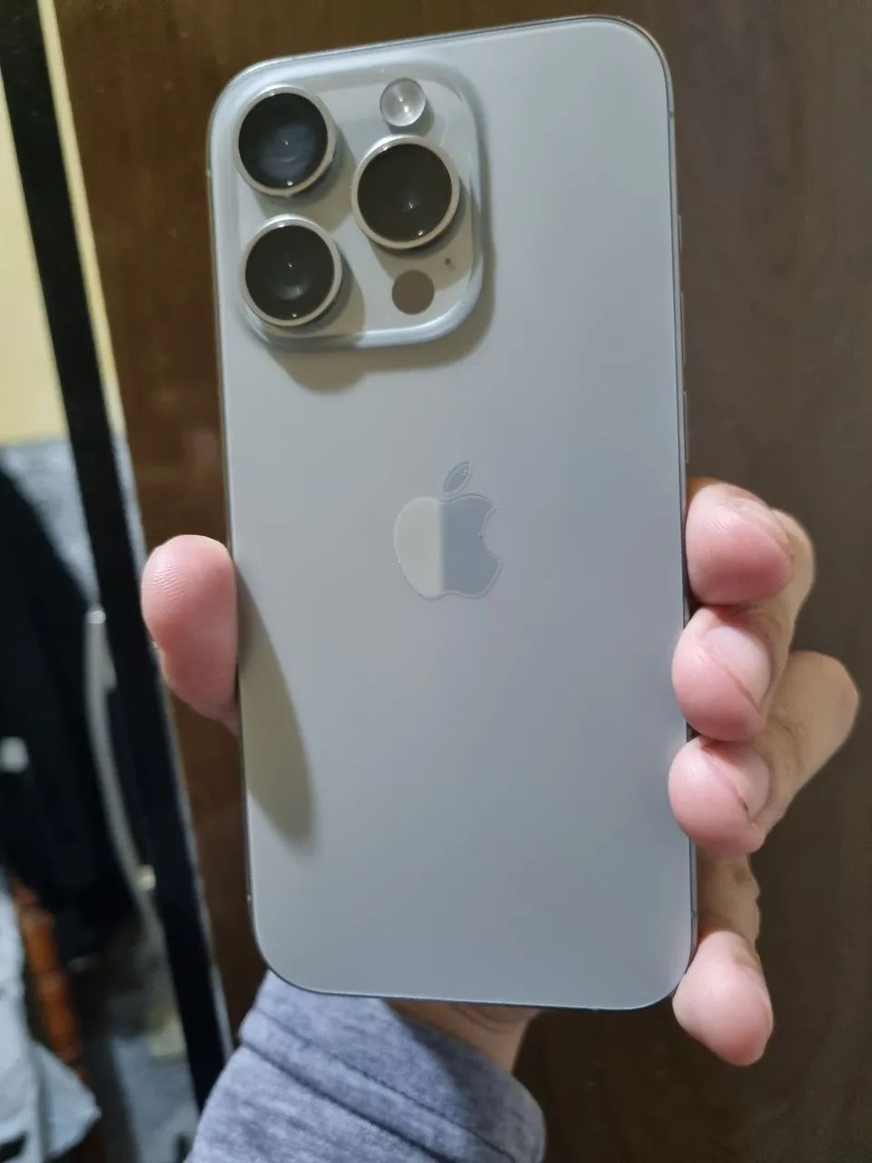Iphone 15 pro 256 gb - Foto 2