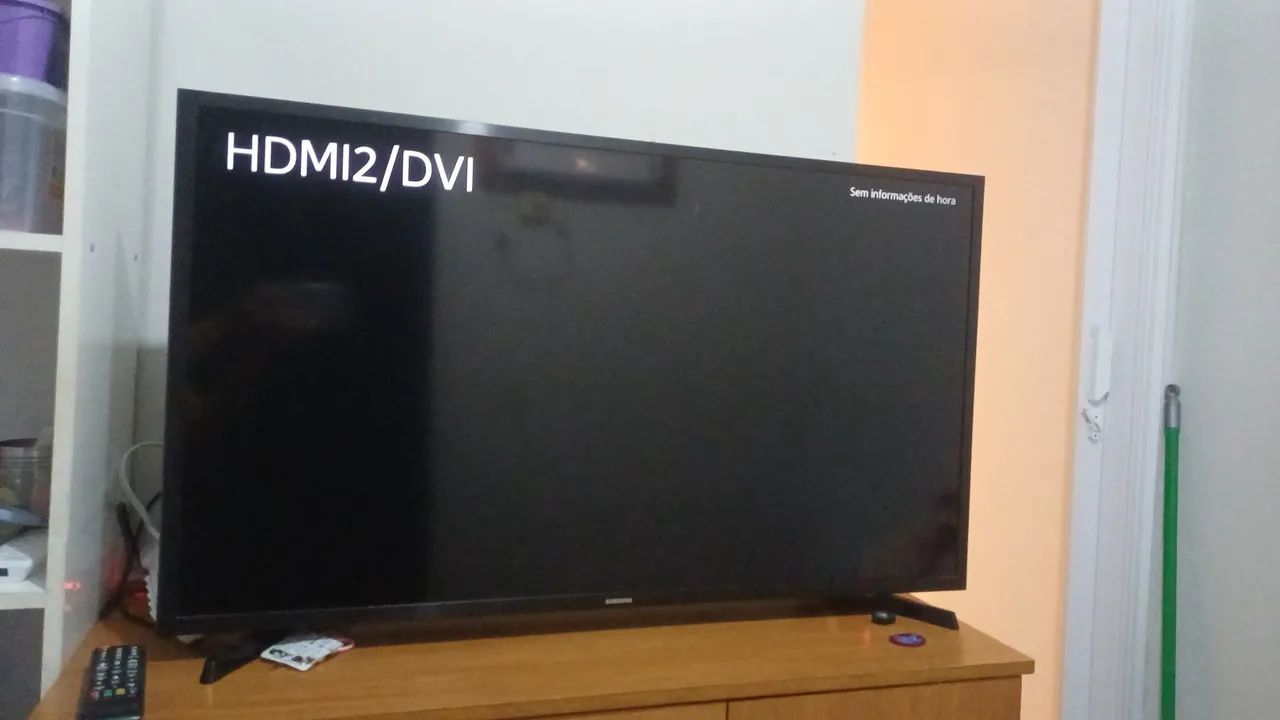 TV Samsung 40" Smart Full HD  - Foto 2