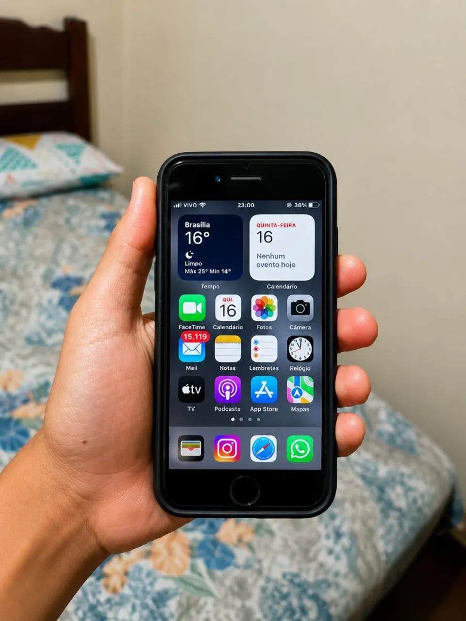 iPhone 8