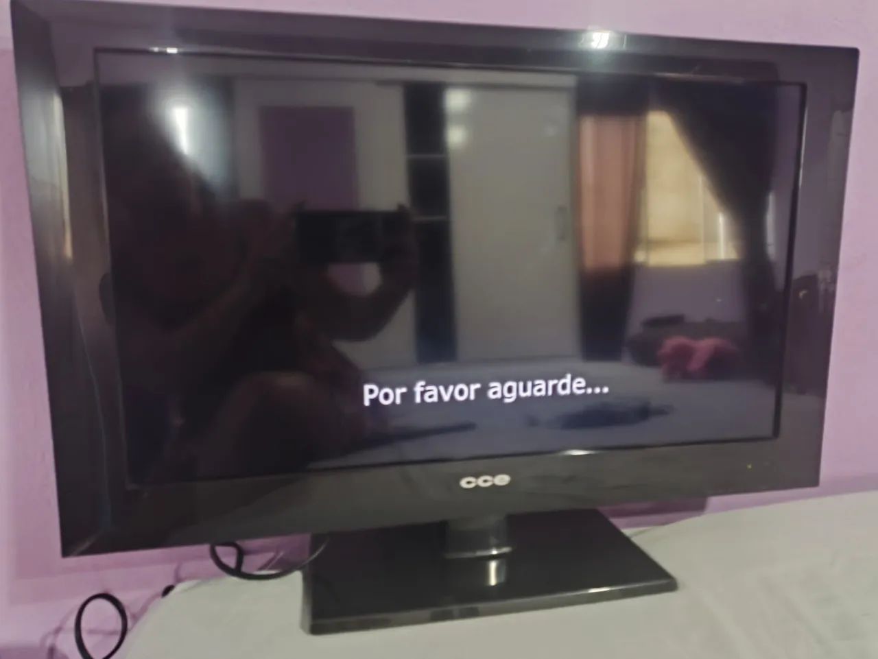 TV led 24 CCE  - Foto 2