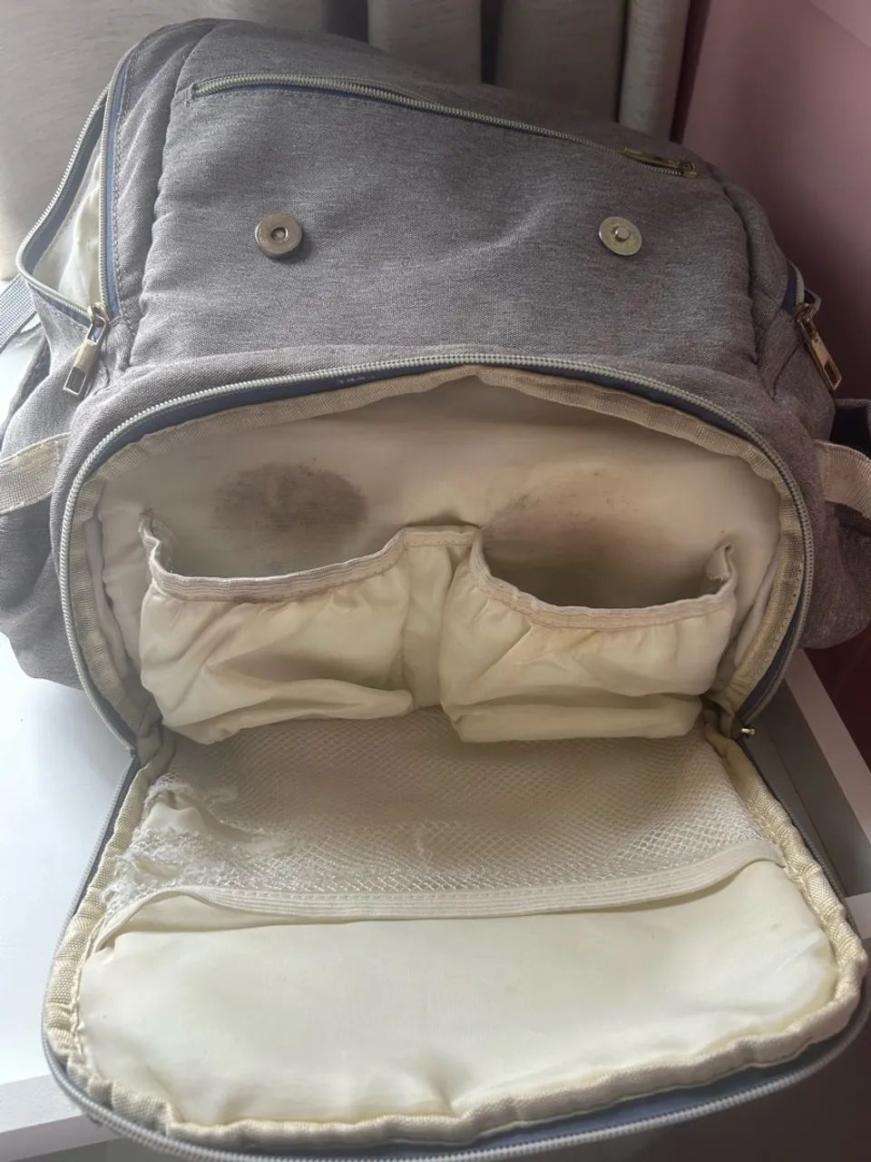 Mochila maternidade usada  - Foto 3