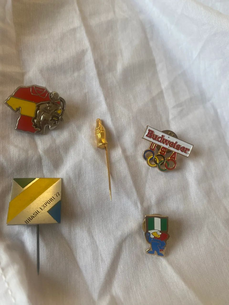 Broches e Pins raros  - Foto 2