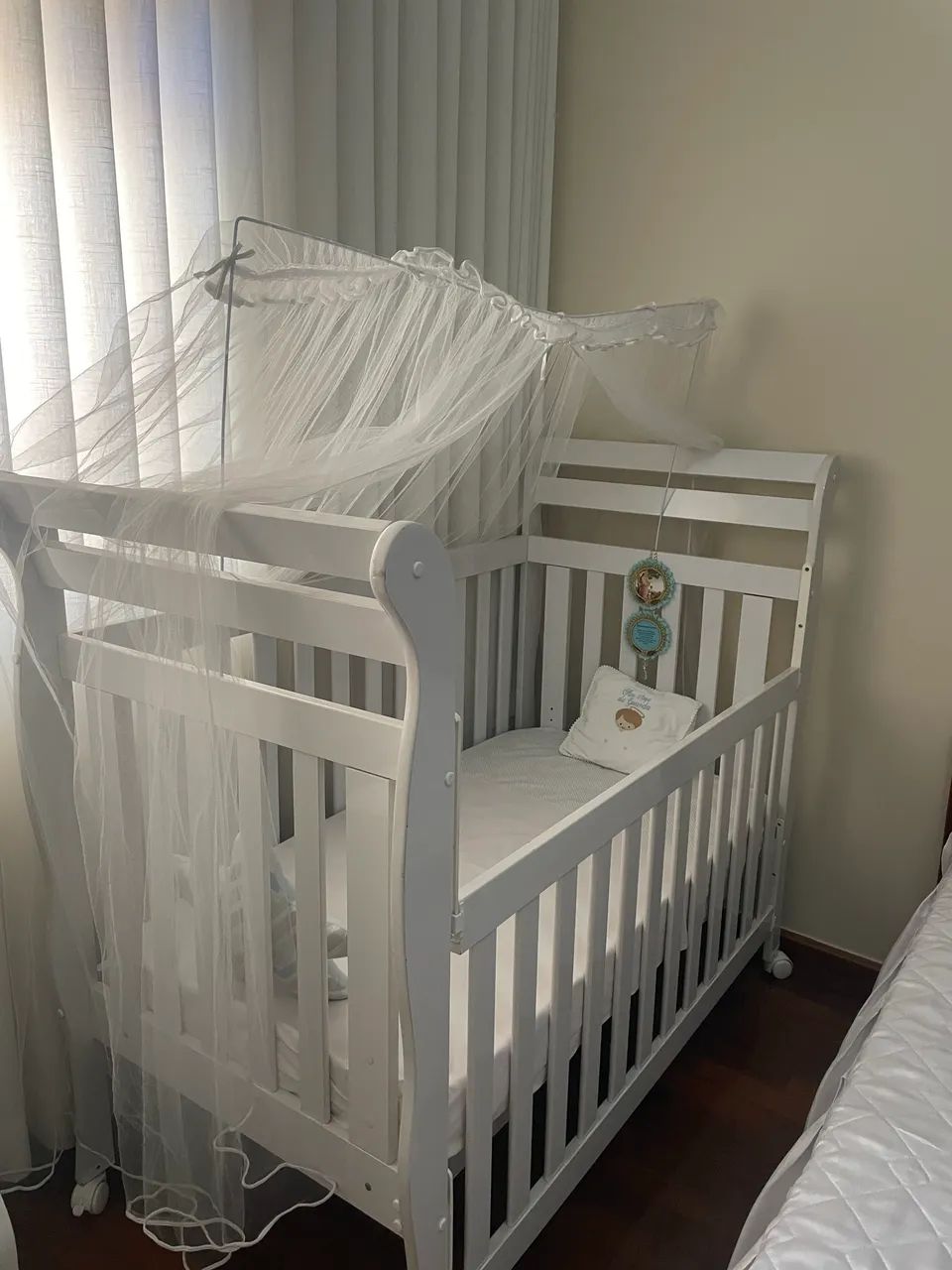 Berço e aparador bebê 