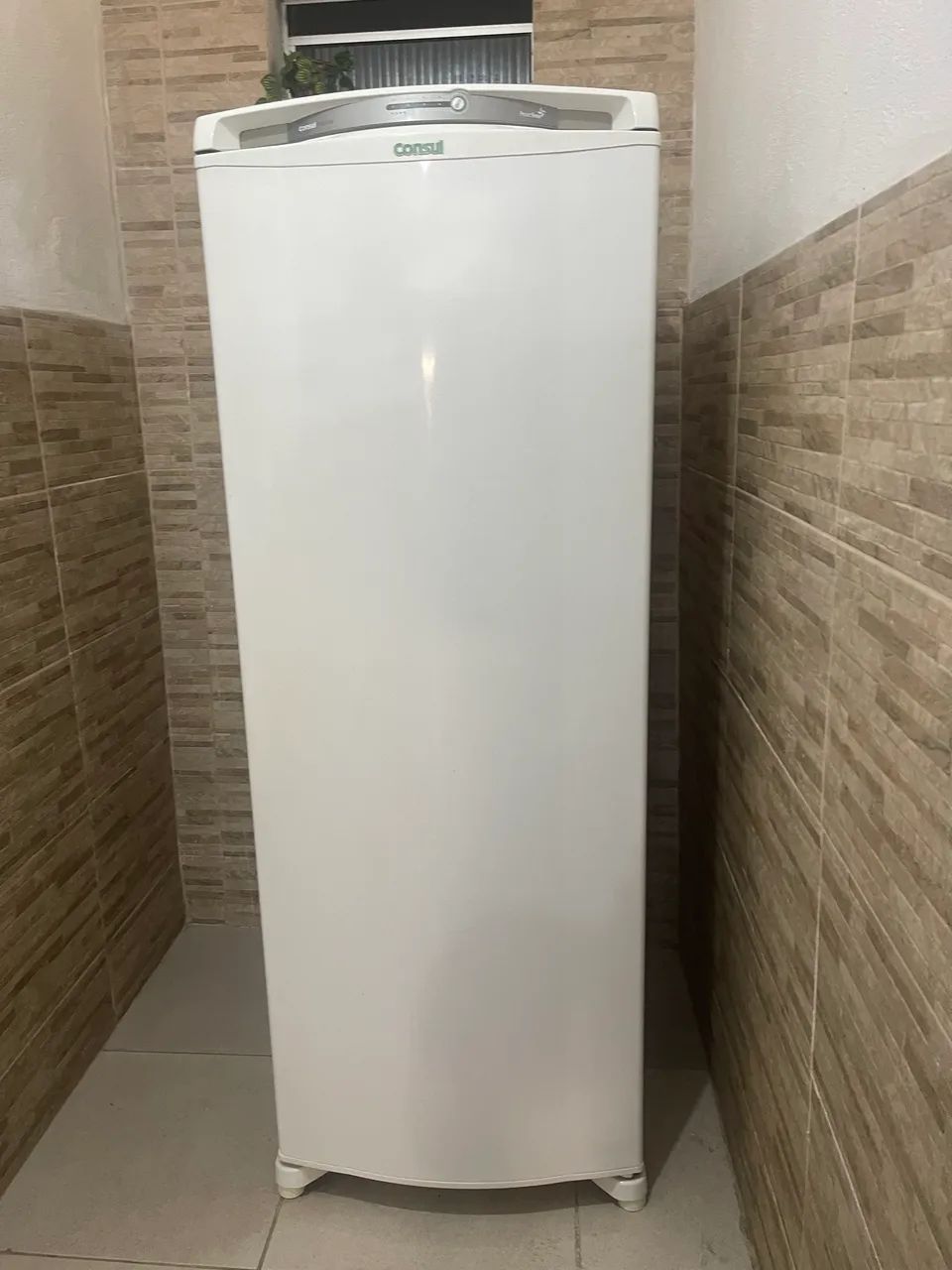 Geladeira cônsul 