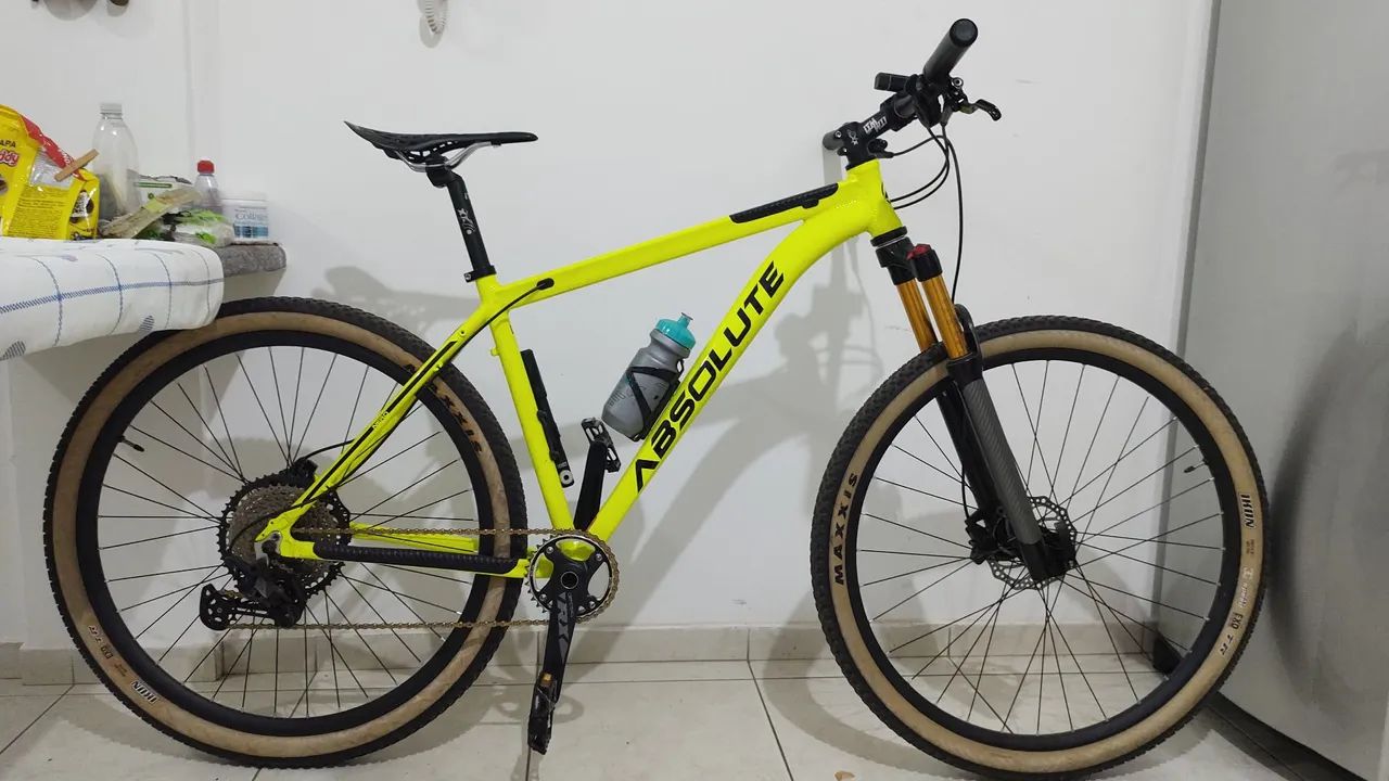 Bicicleta MTB Absolute Shimano SLX aro 29