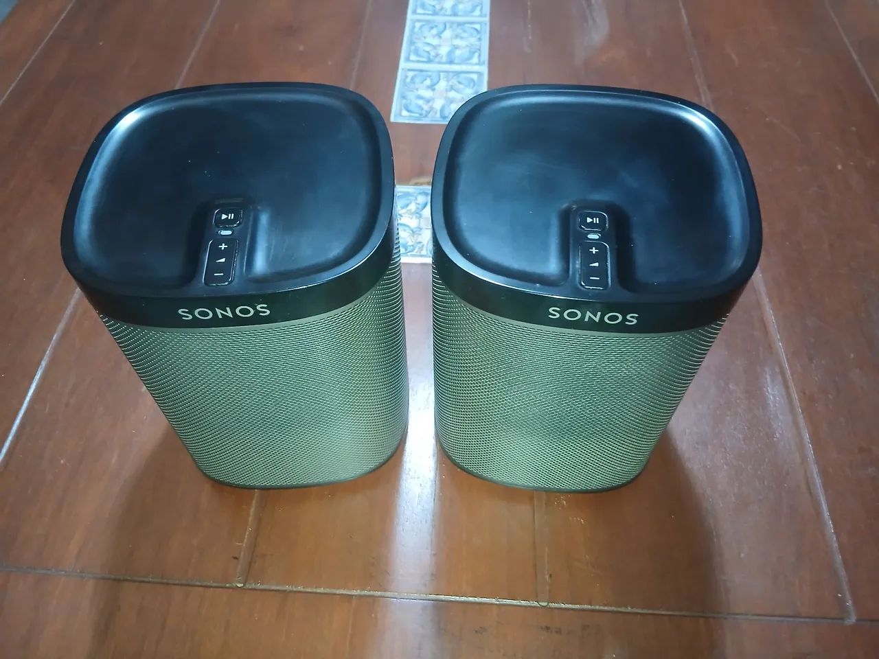 SONOS. Play One.     Caixas SONOS  - Foto 3