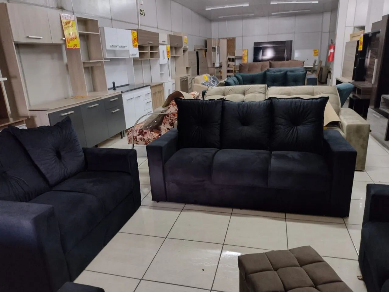 Sofá Yara de 2 e 3 lugares - Novo - Foto 4