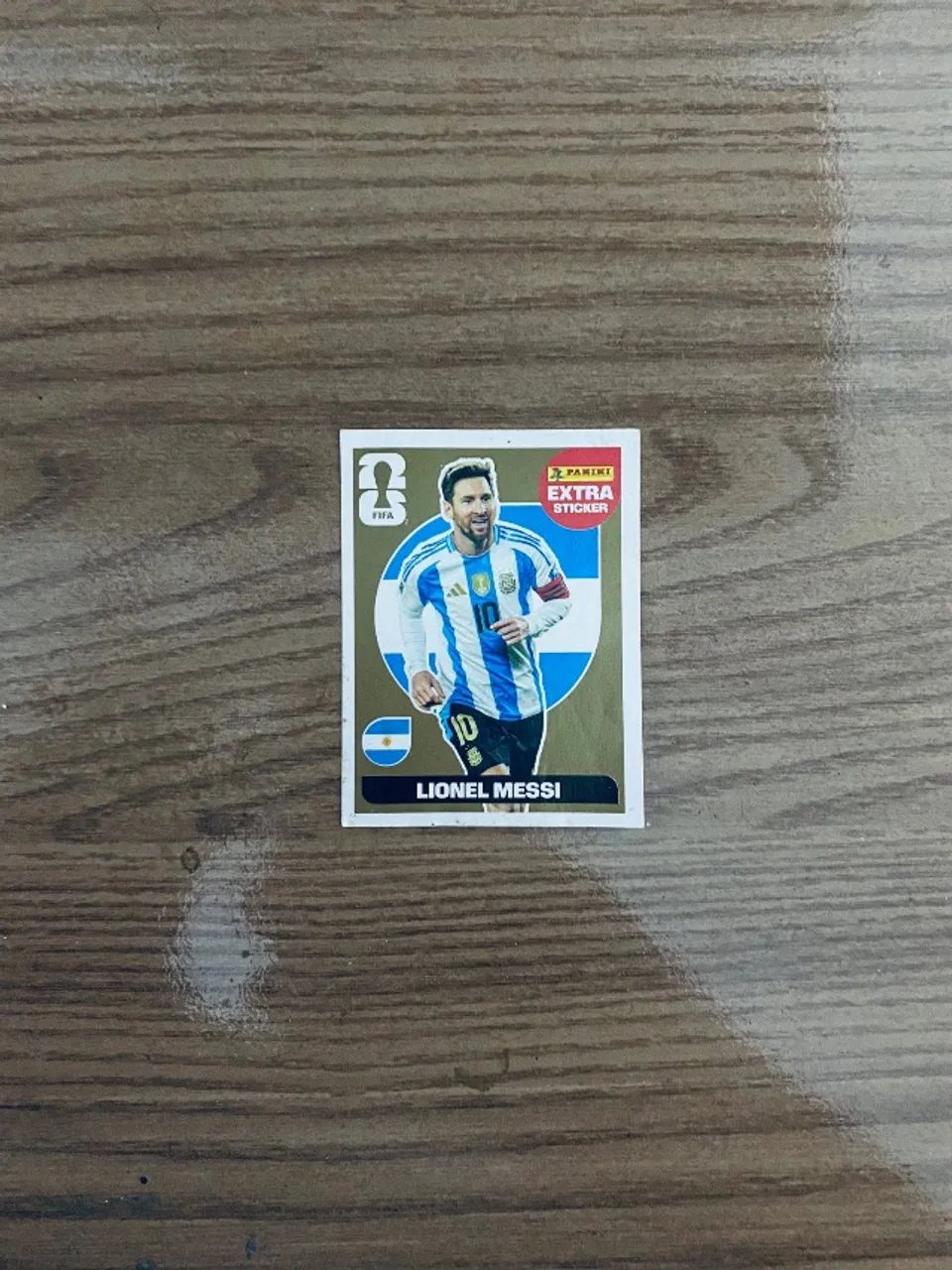 EXTRA STICKER MESSI OURO