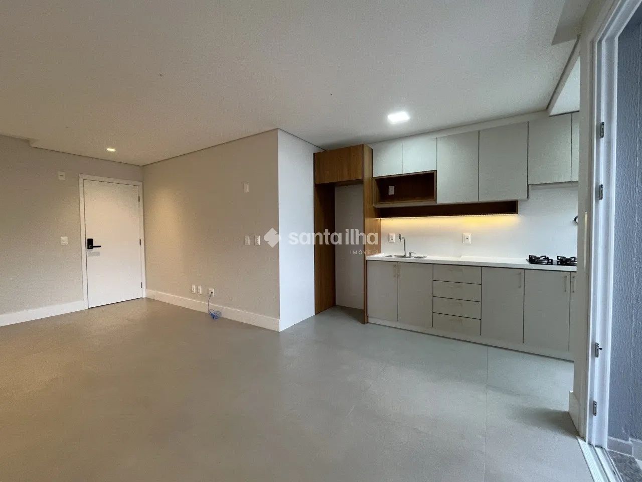 Apartamento com 2 dormitórios para alugar, 67m² - Campeche - Florianópolis/SC - Foto 2