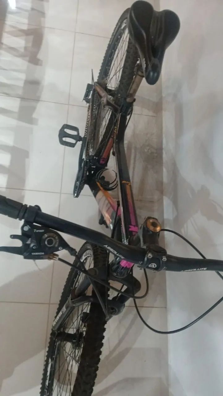 Vendo bicicleta semi nova - Foto 4