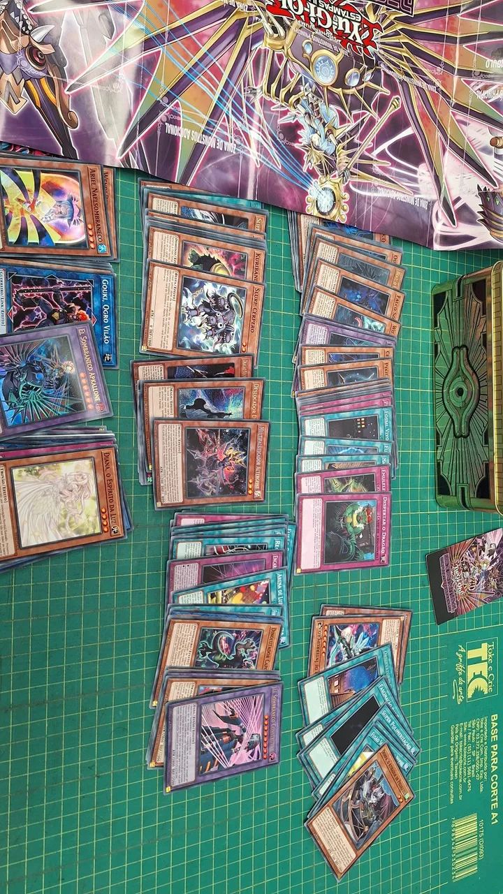 Cartas yu-gi-oh c/Lata  - Foto 3